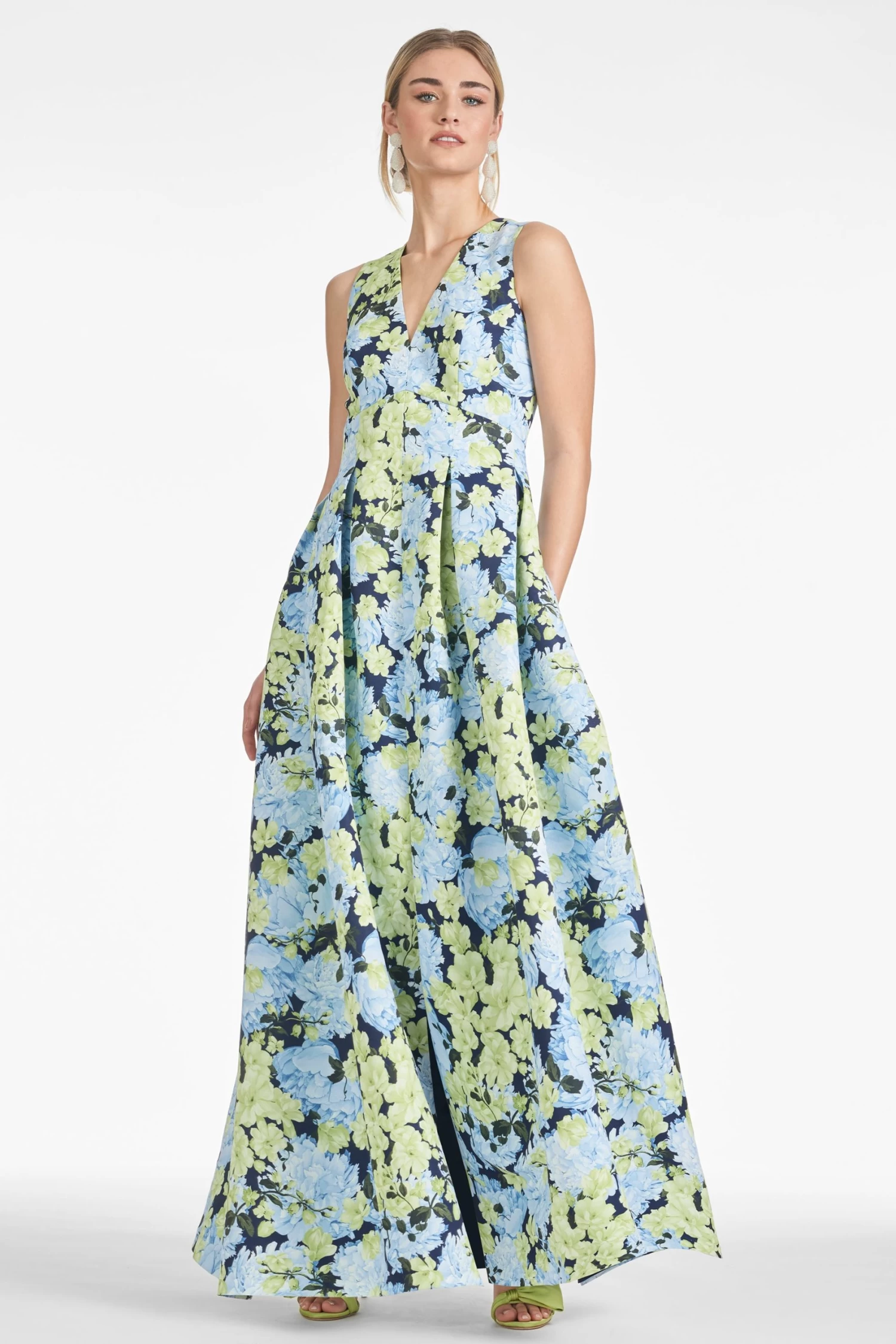 Brooke Gown - Garden Club 4 Brooke Gown - Garden Club - Image 2