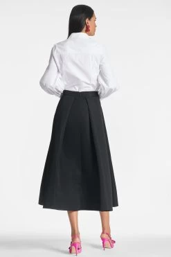 Elizabeth Top - White 13 Elizabeth Top - White -Feminine Style Shop ELIZABETHTOP LEIGHTONSKIRT WHITE BACK2