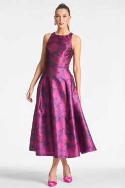 Lydia Skirt - Magenta Bloom -Feminine Style Shop LEXIETOP LYDIASKIRT MAGENTABLOOM FRONT