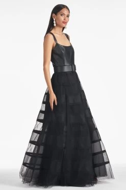 Veruca Gown - Black -Feminine Style Shop VERUCAGOWN BLACK SIDE2